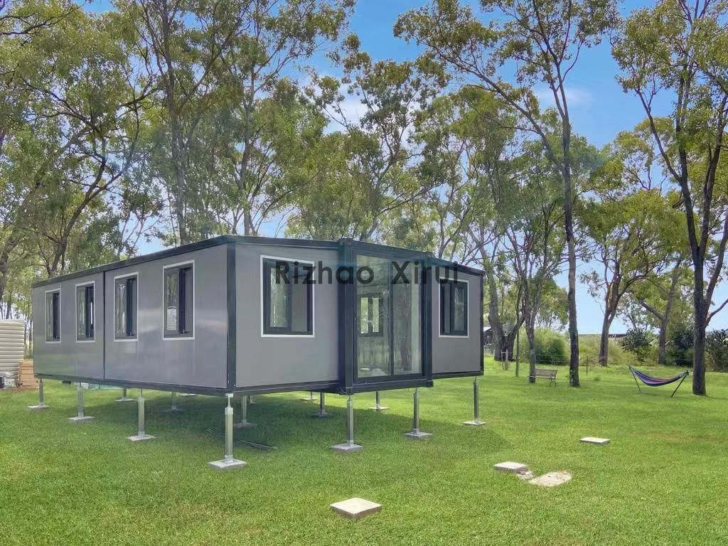 Chinese-Made Foldable Houses Gaining Popularity Overseas